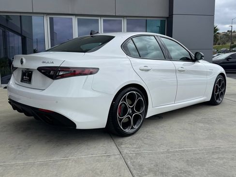New 2026 Alfa Romeo Giulia w/ Driving Assist Package RWD image 7
