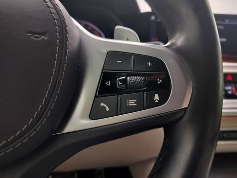 Used 2022 BMW X5 sDrive40i w/ M Sport Package RWD image 12