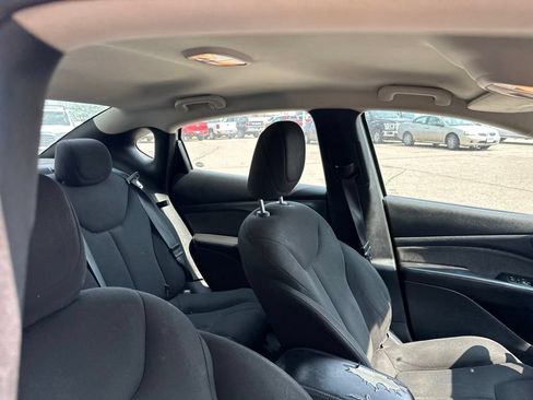 Used 2013 Dodge Dart Aero FWD image 38