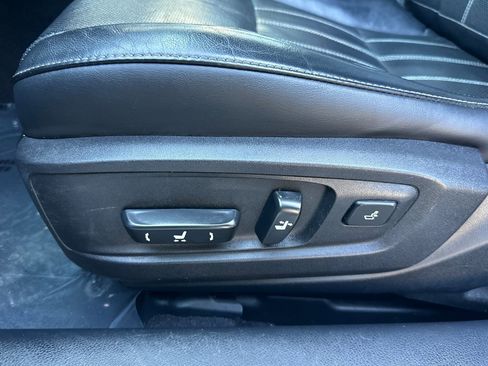 Used 2016 Lexus ES 300h image 14