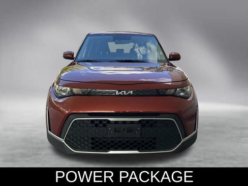 Used 2024 Kia Soul LX w/ Option Group 015 FWD image 13