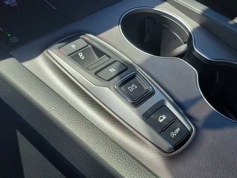 Used 2024 Honda Ridgeline Sport image 27