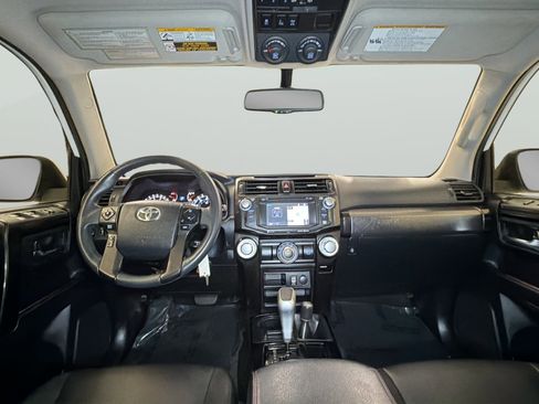 Used 2019 Toyota 4Runner TRD Off-Road Premium AWD/4WD image 30
