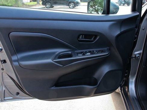 Used 2021 Nissan Versa S image 12