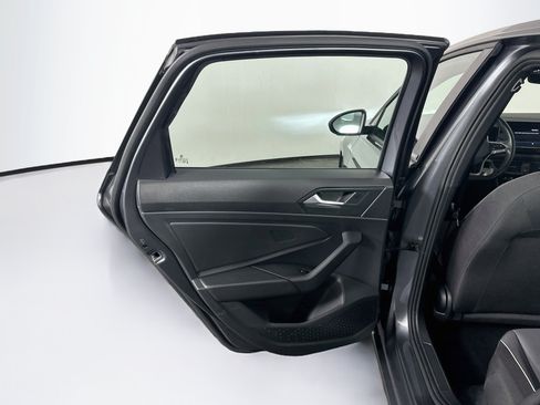 Used 2025 Volkswagen Jetta Sport FWD image 25