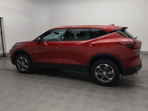 Used 2023 Chevrolet Blazer LT FWD image 3