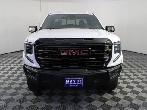 Used 2025 GMC Sierra 1500 AT4X image 33