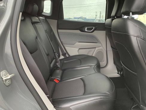 Used 2025 Ford Explorer ST w/ Sun And Sound Package AWD/4WD image 12