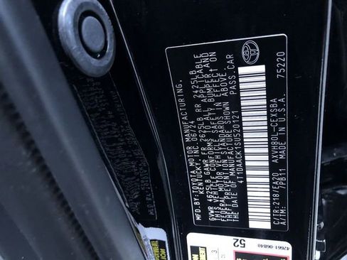 Certified 2025 Toyota Camry SE image 32