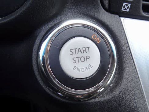 Used 2018 INFINITI Q70 L 3.7 image 25