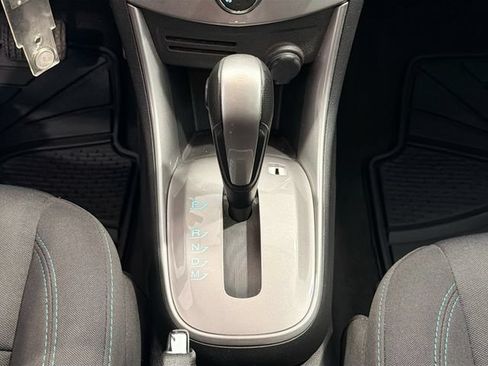 Used 2016 Chevrolet Trax LT FWD image 13