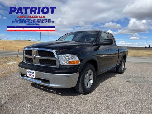 Used 2012 RAM 1500 Classic SLT image 1