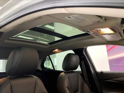 Used 2022 Buick Encore GX Essence w/ Experience Buick Package image 28