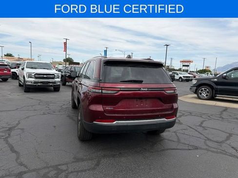 Used 2023 Jeep Grand Cherokee 4WD 4xe image 8
