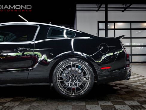 Used 2013 Ford Mustang Shelby GT500 RWD image 12