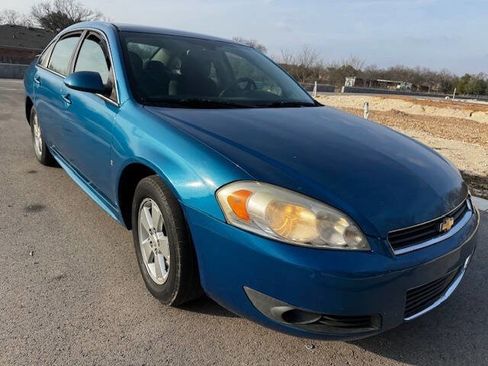 Used 2010 Chevrolet Impala LT FWD image 7