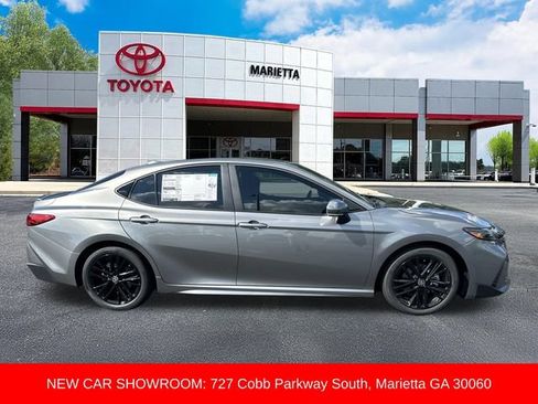 New 2026 Toyota Camry SE w/ Convenience Package FWD image 2