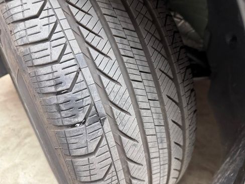 Certified 2025 BMW X1 xDrive28i w/ Technology Package image 28