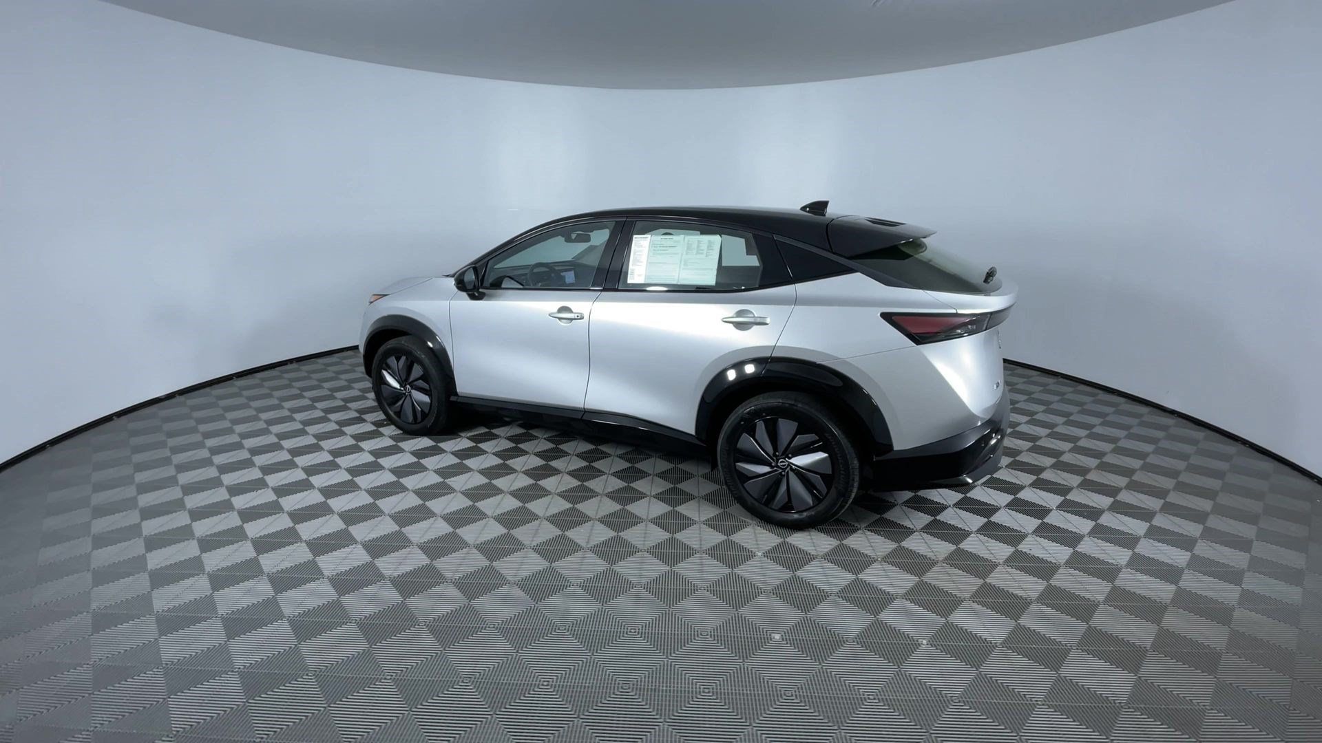 Certified 2024 Nissan Ariya AWD image 6