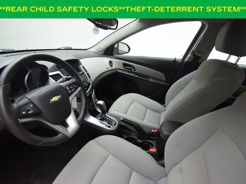 Used 2012 Chevrolet Cruze LT image 8