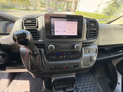 Used 2023 RAM ProMaster 2500 image 13