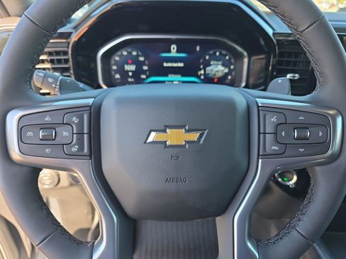 New 2026 Chevrolet Silverado 1500 LTZ w/ LTZ Premium Package image 39