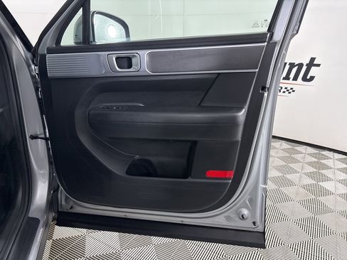 Used 2025 Hyundai Santa Fe SE image 27