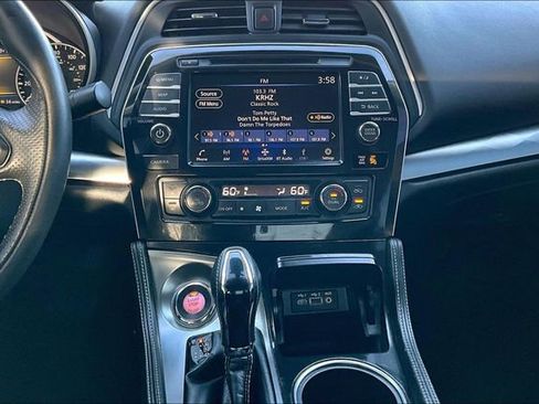 Used 2020 Nissan Maxima 3.5 SV w/ Floor Mat Group image 9