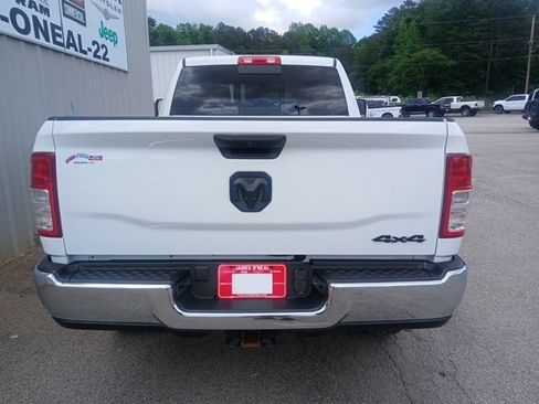 Used 2024 RAM 2500 Tradesman w/ Chrome Appearance Group AWD/4WD image 4