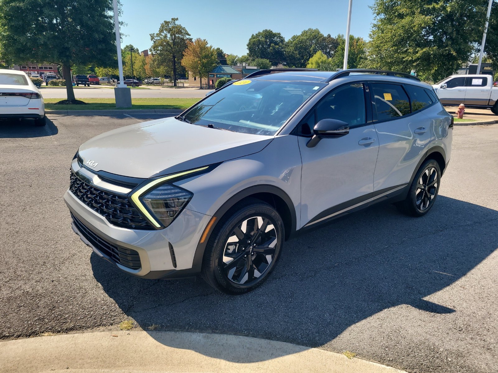 Used 2024 Kia Sportage X-Line w/ X-Line Premium Package AWD/4WD image 7