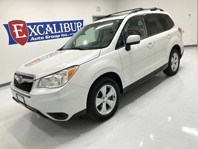 Used 2015 Subaru Forester 2.5i Premium w/ All-Weather Package AWD/4WD image 9