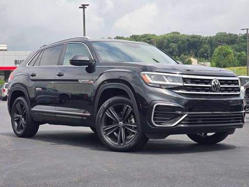 Used 2022 Volkswagen Atlas Cross Sport SEL R-Line AWD/4WD image 2