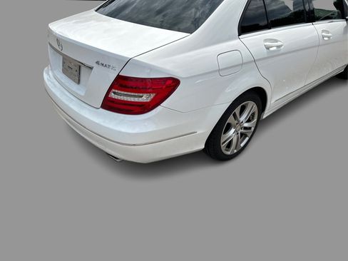 Used 2014 Mercedes-Benz C 300 4MATIC Sedan image 38