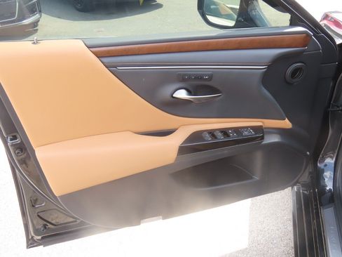 Used 2022 Lexus ES 350 w/ Premium Package FWD image 28