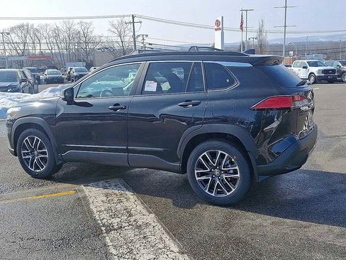 New 2026 Toyota Corolla Cross XLE image 2
