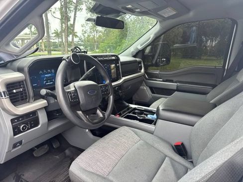 Used 2024 Ford F250 XLT w/ XLT Premium Package AWD/4WD image 14