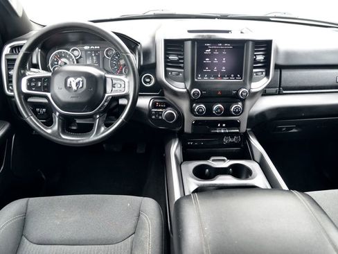 Used 2019 RAM 1500 Big Horn AWD/4WD image 18