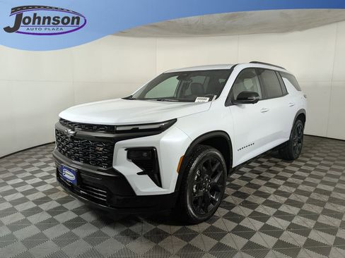 New 2026 Chevrolet Traverse RS AWD/4WD image 1