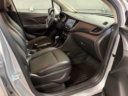 Used 2017 Buick Encore Preferred image 24