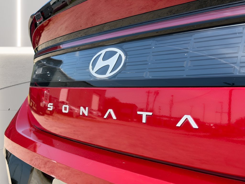 Used 2024 Hyundai Sonata SEL FWD image 31
