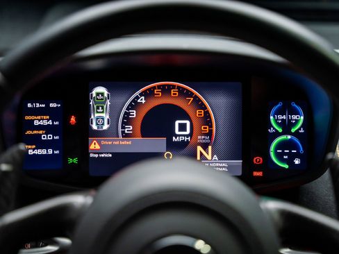 Used 2016 McLaren 570S Coupe RWD image 57