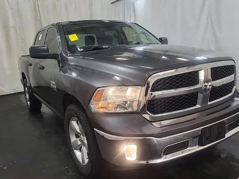 Used 2020 RAM 1500 Tradesman w/ Tradesman SXT Package RWD image 5