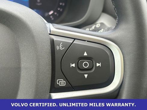 Certified 2025 Volvo XC60 B5 Core AWD/4WD image 20