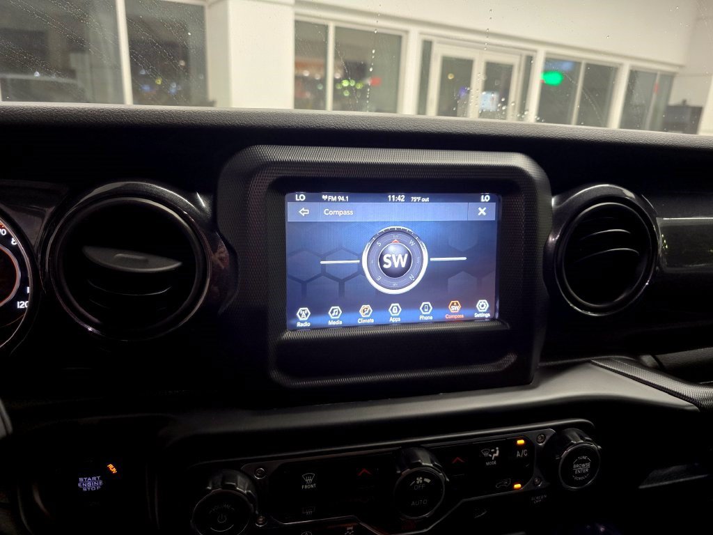 Used 2020 Jeep Wrangler Unlimited Sport AWD/4WD image 23