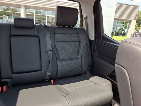 Used 2023 Toyota Tundra Limited AWD/4WD image 19