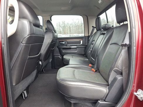 Used 2016 RAM 1500 Laramie w/ Convenience Group image 11