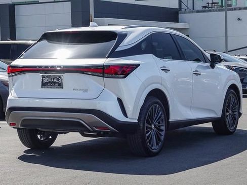Used 2025 Lexus RX 350h w/ Convenience Package AWD/4WD image 7