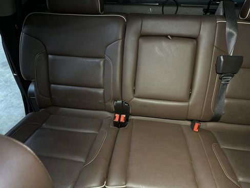 Used 2019 Chevrolet Silverado 2500 High Country w/ Duramax Plus Package AWD/4WD image 23