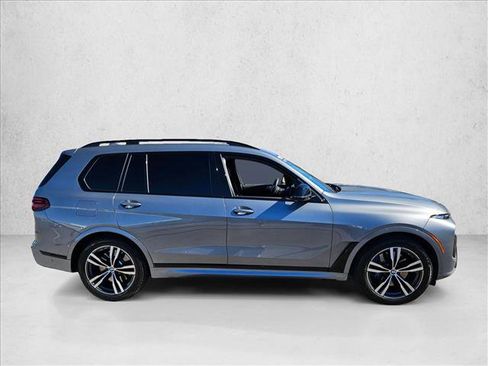 Used 2024 BMW X7 M60i w/ Executive Package image 4