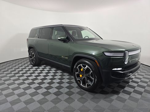 Used 2022 Rivian R1S Launch Edition AWD/4WD image 7